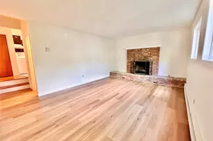 22 Sheppard Ln, Smithtown, NY 11787 - Photo 7