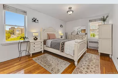 66-33 Yellowstone Boulevard #5B, Forest Hills, NY 11375 - Photo 7