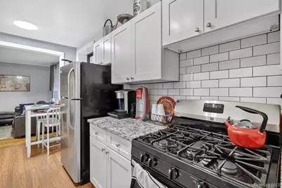 475 Bronx River Road #2D, Yonkers, NY 10704 - Photo 3