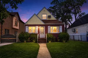 80-42 260th St, Glen Oaks, NY 11004 - Photo 23