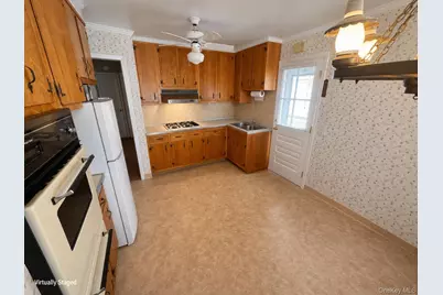 8042 260th Street, Glen Oaks, NY 11004 - Photo 7