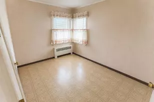 80-42 260th St, Glen Oaks, NY 11004 - Photo 11