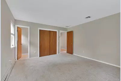 101 Lexington Drive, Newburgh, NY 12550 - Photo 17