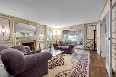 1559 Pebble Lane, Hewlett, NY 11557 - Photo 5