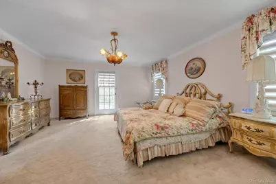 1559 Pebble Lane, Hewlett, NY 11557 - Photo 15