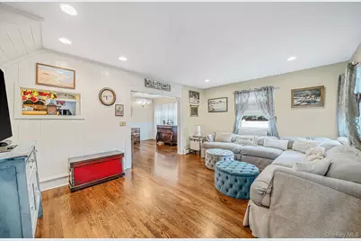 10 Park Street, Blue Point, NY 11715 - Photo 7