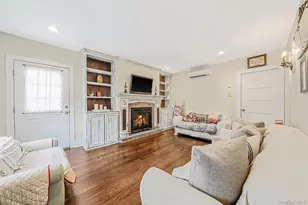 10 Park St, Blue Point, NY 11715 - Photo 19