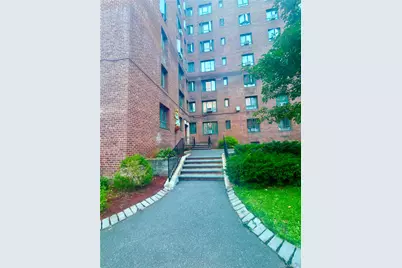 1591 Metropolitan Avenue #5C, Bronx, NY 10462 - Photo 1