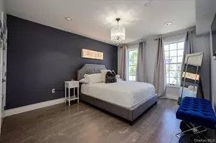 89-41 240th St, Bellerose, NY 11426 - Photo 15