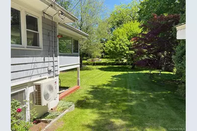 135 Worthington Road, White Plains, NY 10607 - Photo 21