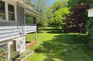 135 Worthington Rd, White Plains, NY 10607 - Photo 21
