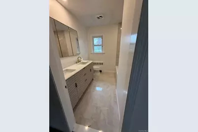 135 Worthington Road, White Plains, NY 10607 - Photo 11