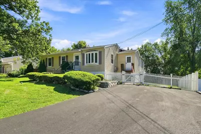 34 Fairfax Road, Fishkill, NY 12524 - Photo 1