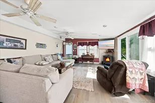34 Fairfax Rd, Fishkill, NY 12524 - Photo 17