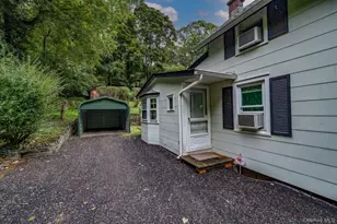 10 Overton Pass, Saint James, NY 11780 - Photo 13