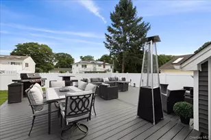 308 McCall Ave, West Islip, NY 11795 - Photo 13