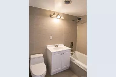13338 Sanford Ave #15E, Flushing, NY 11355 - Photo 5