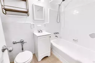 50-21 39th Pl, Sunnyside, NY 11104 - Photo 9