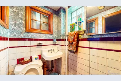 5260 79th Street, Elmhurst, NY 11373 - Photo 19