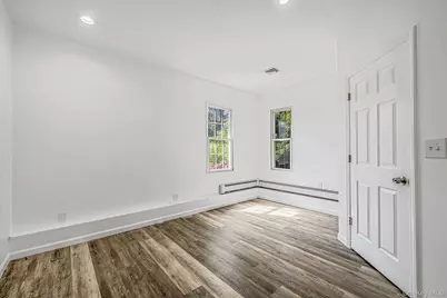 361 Decatur Avenue, Shirley, NY 11967 - Photo 15