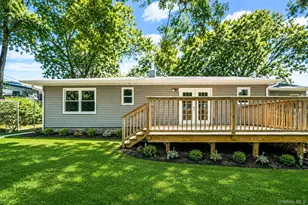 361 Decatur Ave, Shirley, NY 11967 - Photo 9