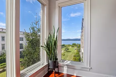 16 Rivers Edge Drive #310, Tarrytown, NY 10591 - Photo 3