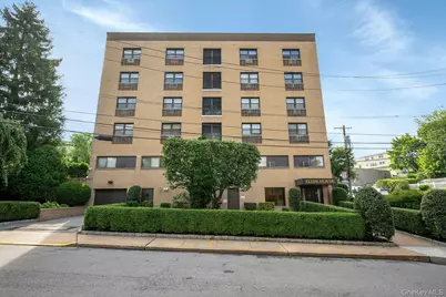 2 Park Avenue #3H, Eastchester, NY 10709 - Photo 1