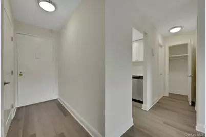2 Park Avenue #3H, Eastchester, NY 10709 - Photo 17