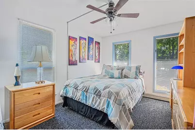 48 Oak Avenue, Smithtown, NY 11787 - Photo 21