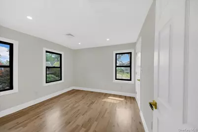 81 Ridge Road, Yonkers, NY 10705 - Photo 11