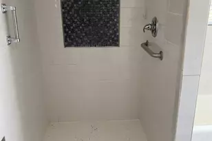 138-31 228th St, Springfield Gardens, NY 11413 - Photo 9