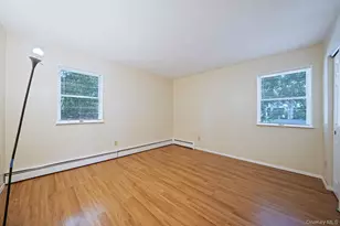 66 Norfleet Ln, Coram, NY 11727 - Photo 11
