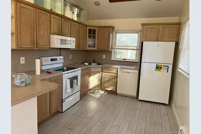 623 Chester Road, Sayville, NY 11782 - Photo 3