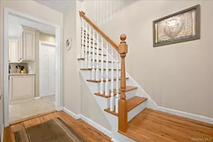 1530 Kimberly Ct, Wantagh, NY 11793 - Photo 5