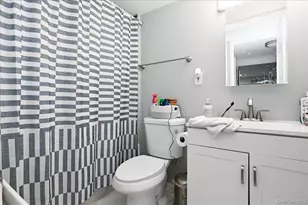 1127A Bay Shore Ave, Bay Shore, NY 11706 - Photo 27