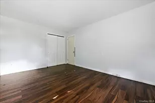 1127A Bay Shore Ave, Bay Shore, NY 11706 - Photo 15