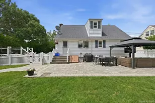 2977 Grand Blvd, Baldwin, NY 11510 - Photo 25