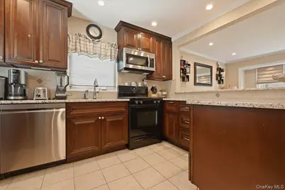 2977 Grand Boulevard, Baldwin, NY 11510 - Photo 7