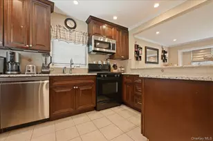 2977 Grand Blvd, Baldwin, NY 11510 - Photo 7