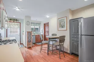 25 Taylor Ave, Poughkeepsie, NY 12601 - Photo 9