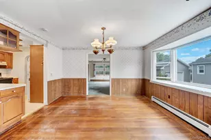 55 Mckinley Ave, Hicksville, NY 11801 - Photo 21