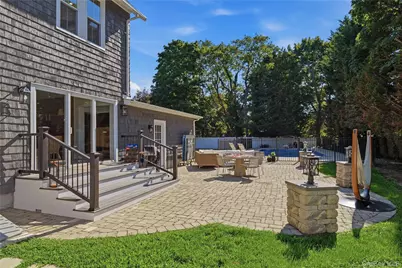 61 Ocean Avenue, Islip, NY 11751 - Photo 35