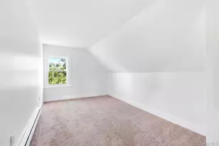 61 Ocean Ave, Islip, NY 11751 - Photo 33