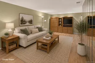 278 Brettonwoods Dr, Coram, NY 11727 - Photo 5