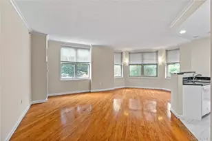 300 Mamaroneck Ave, White Plains, NY 10605 - Photo 9