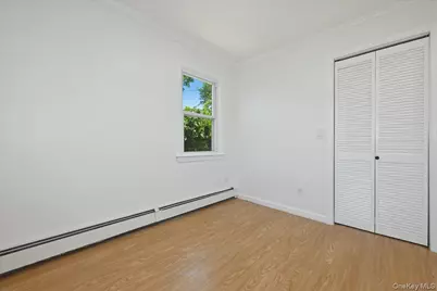 310 West Drive, Copiague, NY 11726 - Photo 21