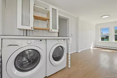 310 West Drive, Copiague, NY 11726 - Photo 13