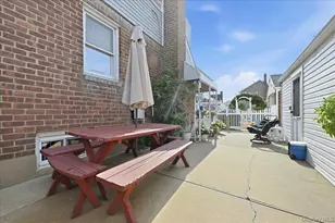 81 Franklin St, Elmont, NY 11003 - Photo 33