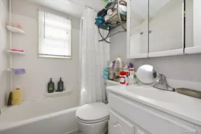 81 Franklin Street, Elmont, NY 11003 - Photo 27
