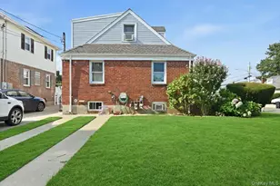 81 Franklin St, Elmont, NY 11003 - Photo 37